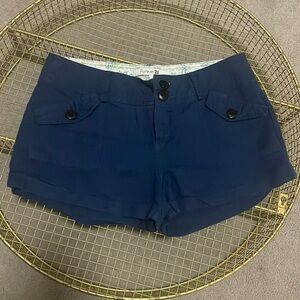 Forever 21 Navy Blue Shorts Size: Medium